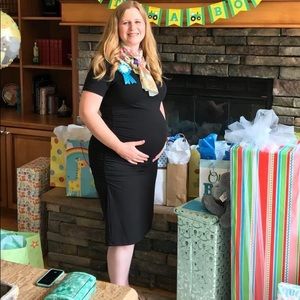 🎉HOST PICK🎉Felina maternity T-shirt dress